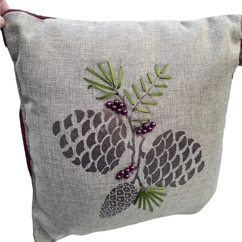 Source Unknown accent pillow
